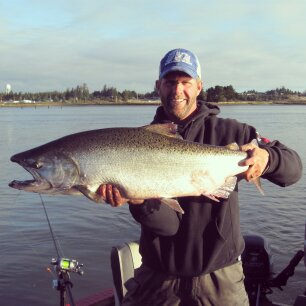 Large Salmon to be Proud of | Buoy 10 Fishing Guide