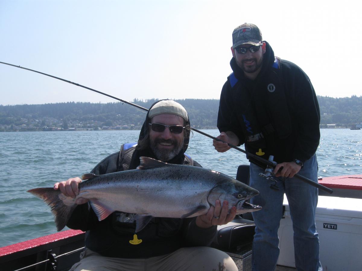 A Beautiful Chinook Specimen | Buoy 10 Fishing Guide