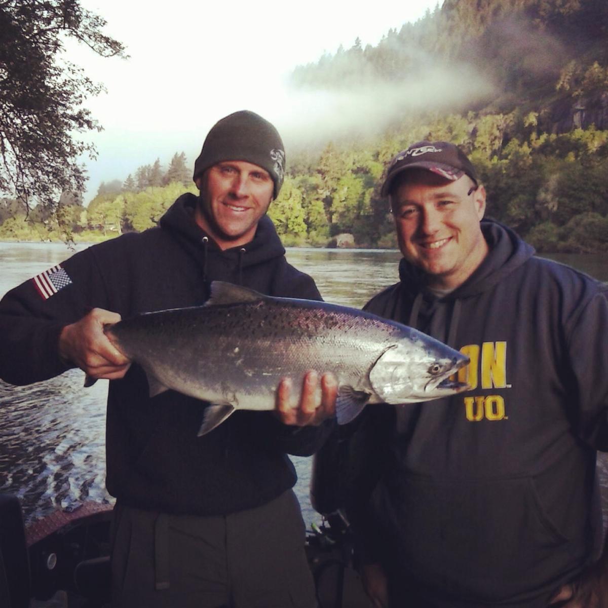 Catching Chinook & Steelhead on the Umpqua River in Douglas County, Oregon | WVO