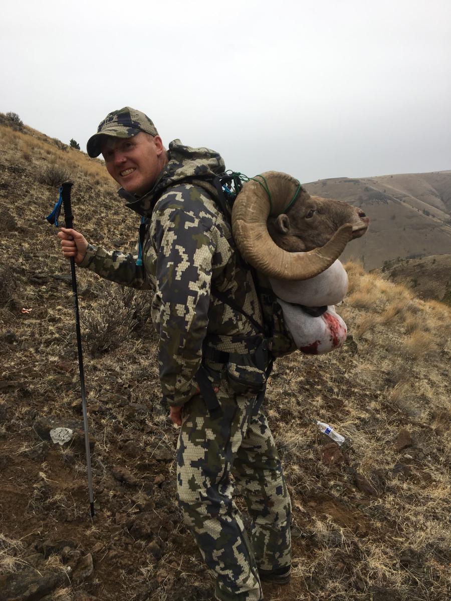 Successful Bighorn Sheep Hunting Trip | Willamette Valley Outfitters