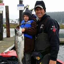 Winchester Bay Chinook & Steelhead Fishing | WVO Douglas County